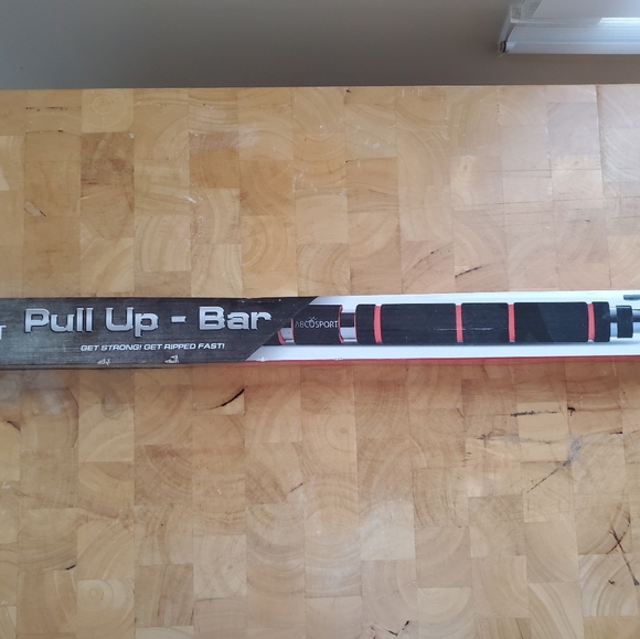 Pull up bar - Picture 3 of 4